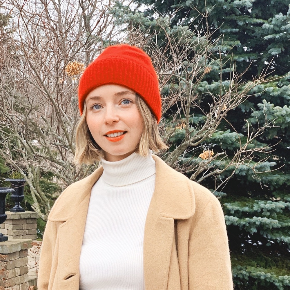 Meet your Posher, Laura